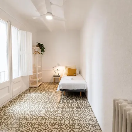 アパート Cycle Haven Ii - Spacious 4br, Lift & Ac *