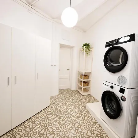 アパート Cycle Haven Ii - Spacious 4br, Lift & Ac *